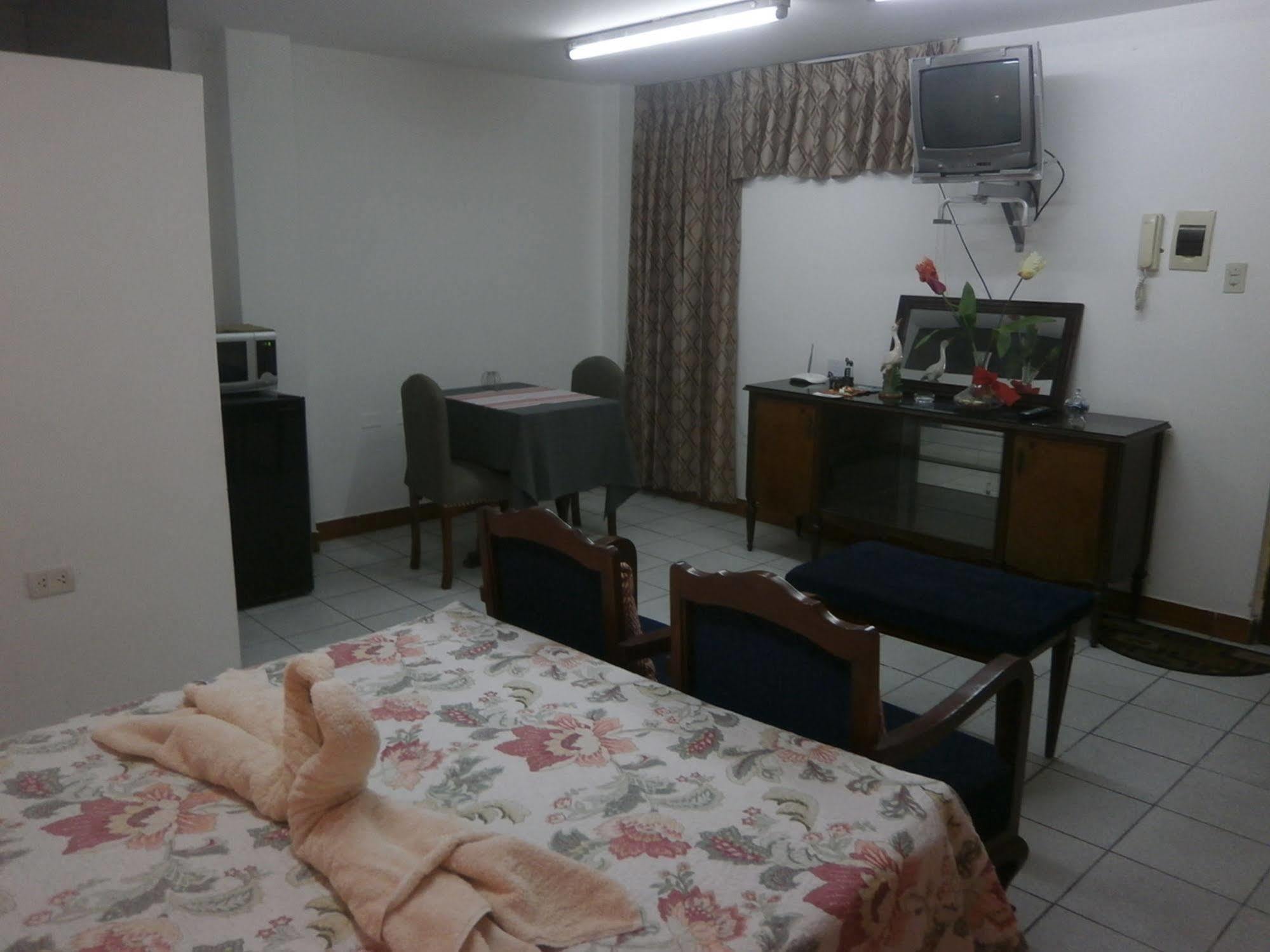 Strenua Santa Maria Suites 特鲁希略 外观 照片