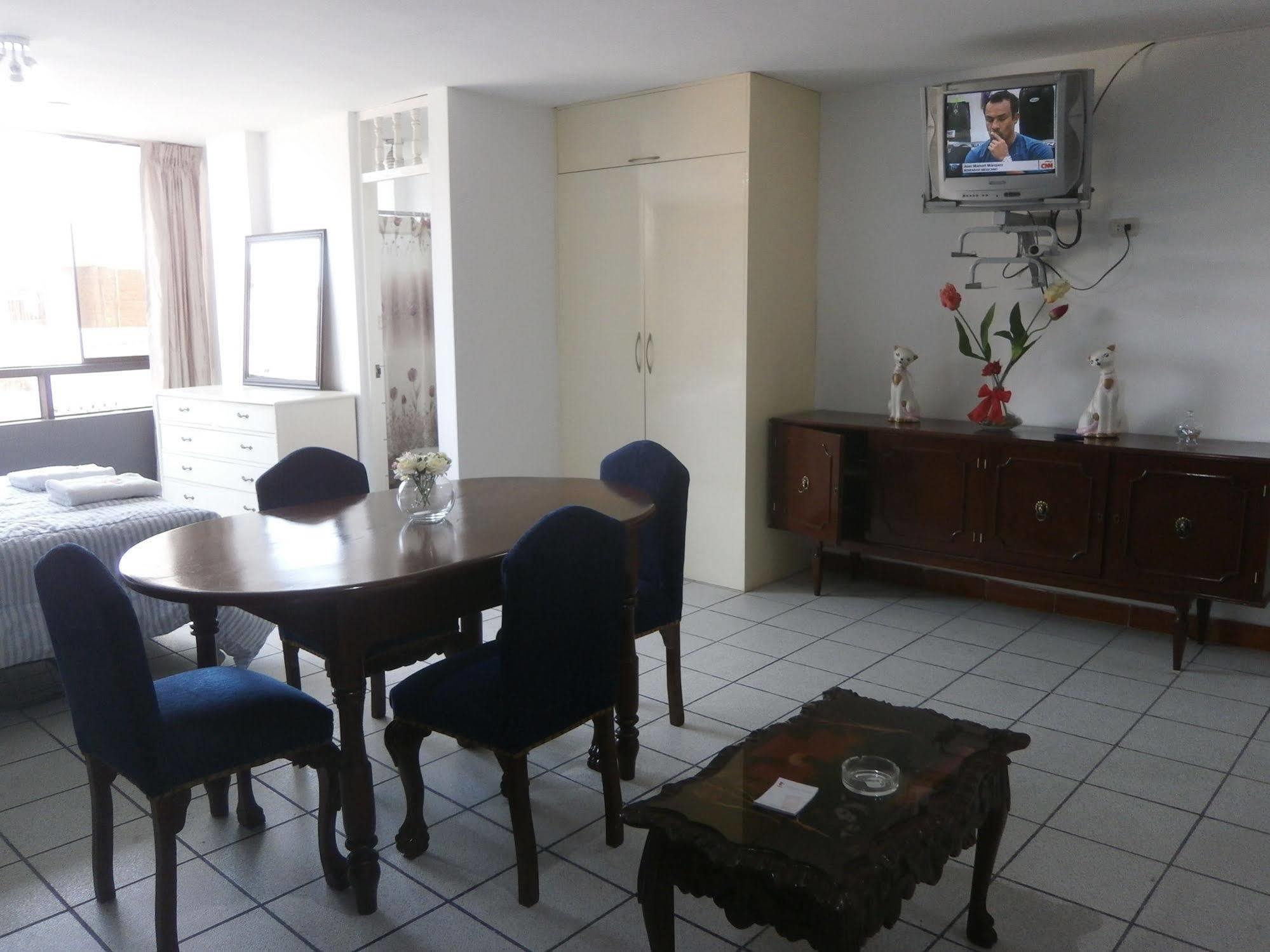 Strenua Santa Maria Suites 特鲁希略 外观 照片